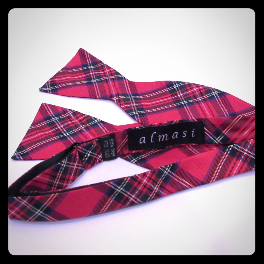 100% Silk Almasi Bow Ties